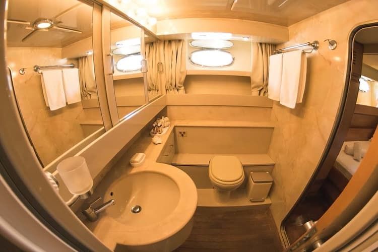 island hopping Athens, yacht bathroom, Greece yachting