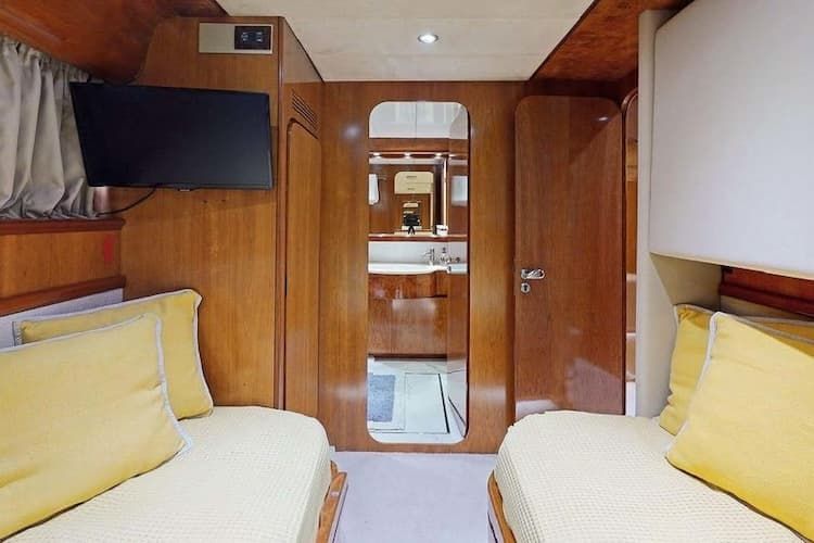 single beds, rent yacht Athens, rent yacht Greece