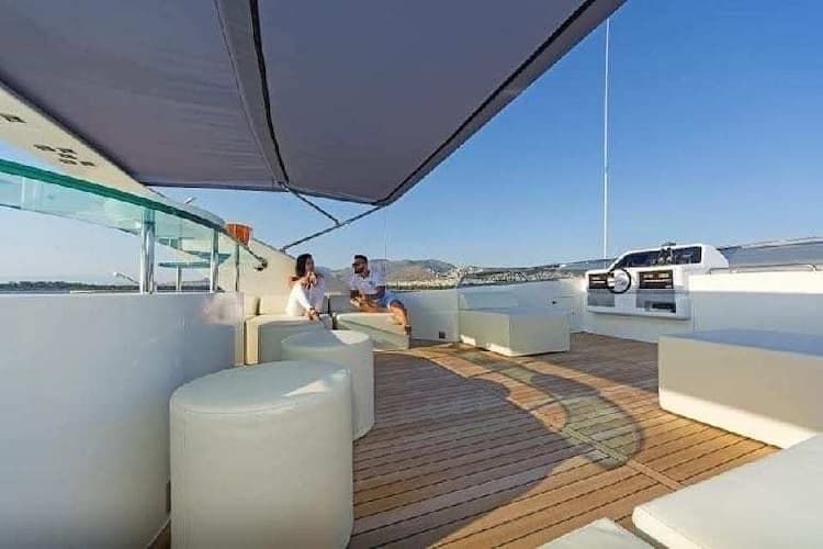 yacht party Athens, yacht party Greece, luxury event planner