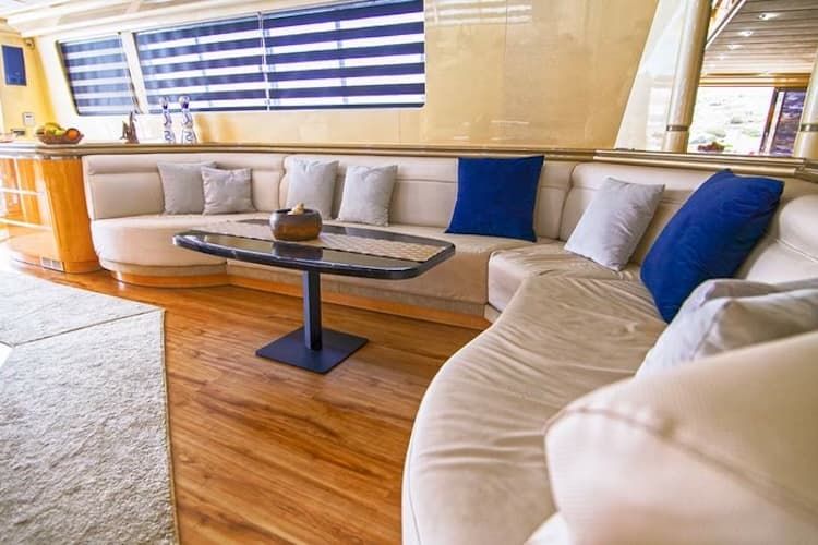 day cruise Athens, daily cruises Greece, day charter Athens